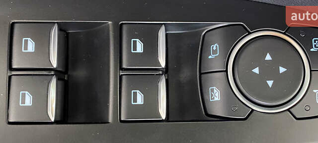 Білий Форд Фокус, об'ємом двигуна 2 л та пробігом 180 тис. км за 14950 $, фото 13 на Automoto.ua