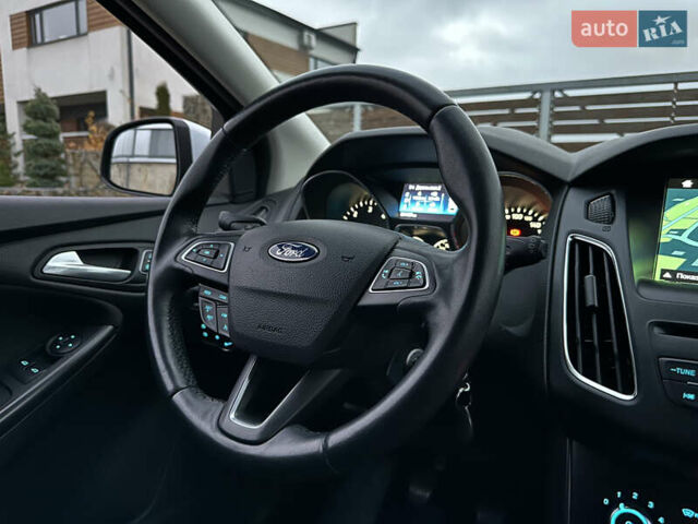 Белый Форд Фокус, объемом двигателя 1.5 л и пробегом 224 тыс. км за 10999 $, фото 94 на Automoto.ua