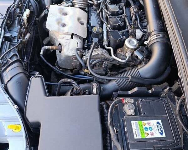 Белый Форд Фокус, объемом двигателя 1 л и пробегом 187 тыс. км за 8800 $, фото 12 на Automoto.ua