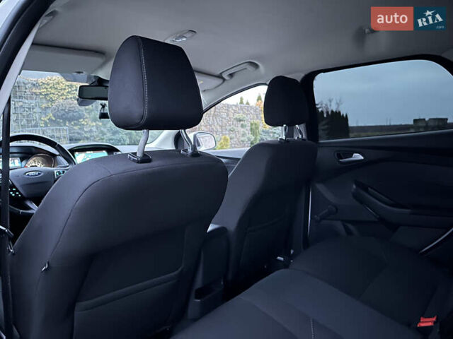 Белый Форд Фокус, объемом двигателя 1.5 л и пробегом 224 тыс. км за 10999 $, фото 79 на Automoto.ua