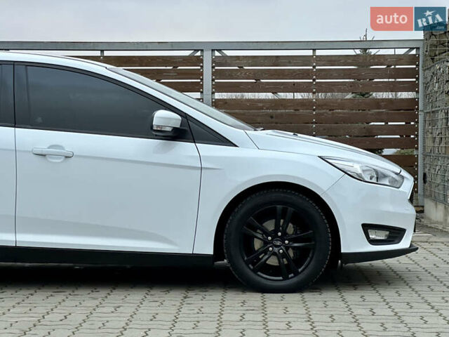 Белый Форд Фокус, объемом двигателя 1.5 л и пробегом 224 тыс. км за 10999 $, фото 33 на Automoto.ua