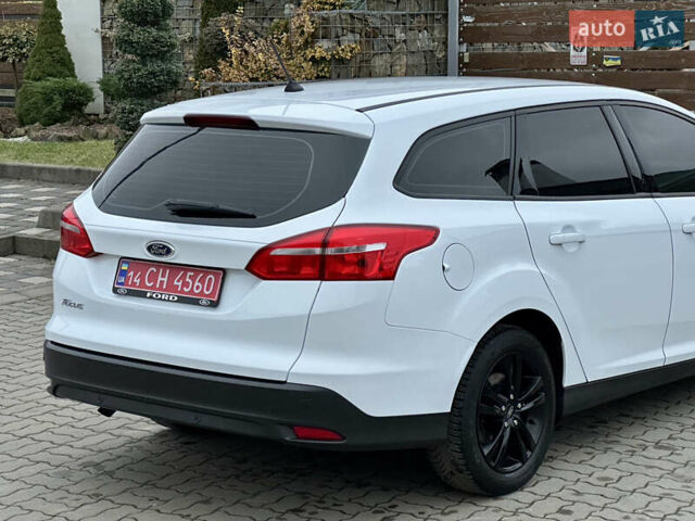 Белый Форд Фокус, объемом двигателя 1.5 л и пробегом 224 тыс. км за 10999 $, фото 44 на Automoto.ua