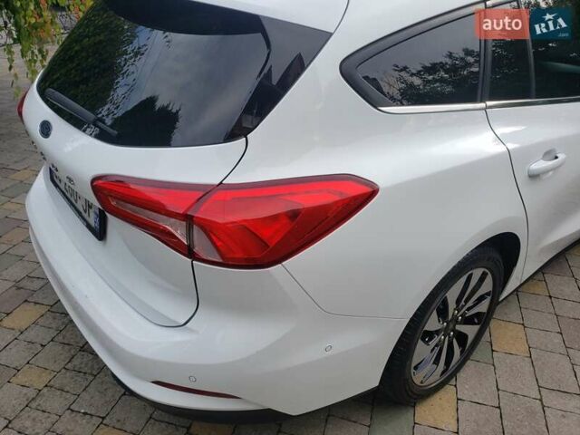 Белый Форд Фокус, объемом двигателя 1.5 л и пробегом 187 тыс. км за 13950 $, фото 24 на Automoto.ua