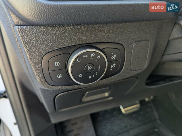 Белый Форд Фокус, объемом двигателя 1.5 л и пробегом 160 тыс. км за 15500 $, фото 45 на Automoto.ua