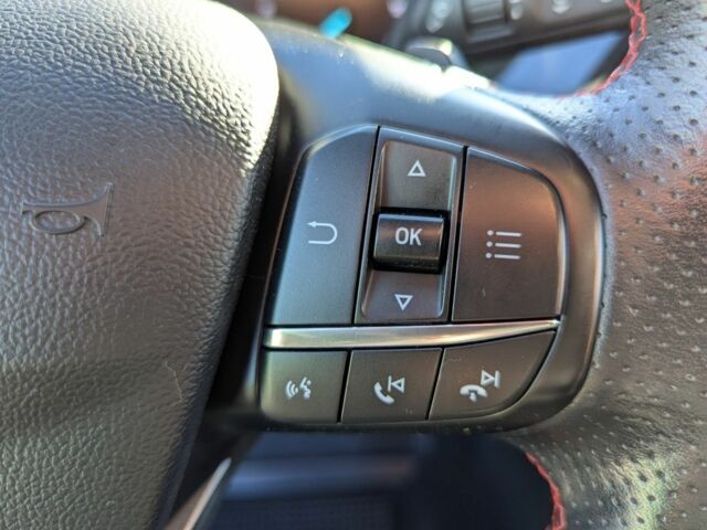 Белый Форд Фокус, объемом двигателя 1.5 л и пробегом 159 тыс. км за 15300 $, фото 18 на Automoto.ua