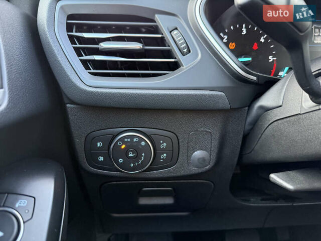 Белый Форд Фокус, объемом двигателя 2 л и пробегом 218 тыс. км за 16500 $, фото 25 на Automoto.ua