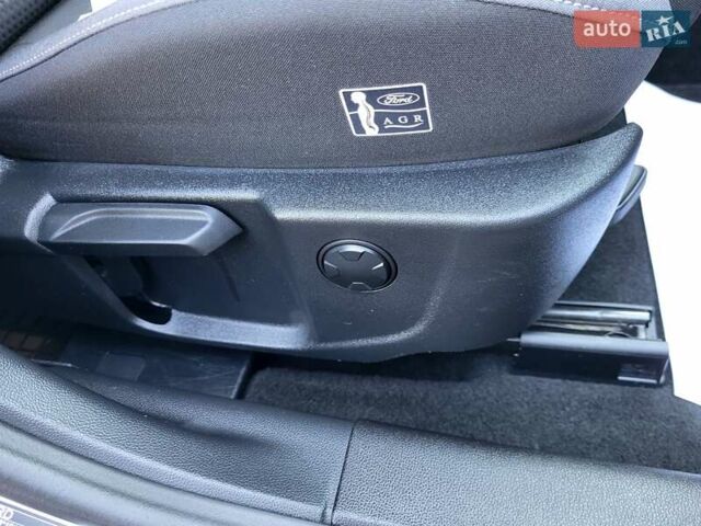 Белый Форд Фокус, объемом двигателя 1.5 л и пробегом 160 тыс. км за 13999 $, фото 42 на Automoto.ua