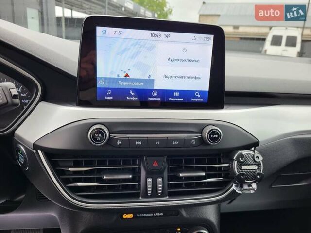 Белый Форд Фокус, объемом двигателя 1.5 л и пробегом 190 тыс. км за 14500 $, фото 11 на Automoto.ua