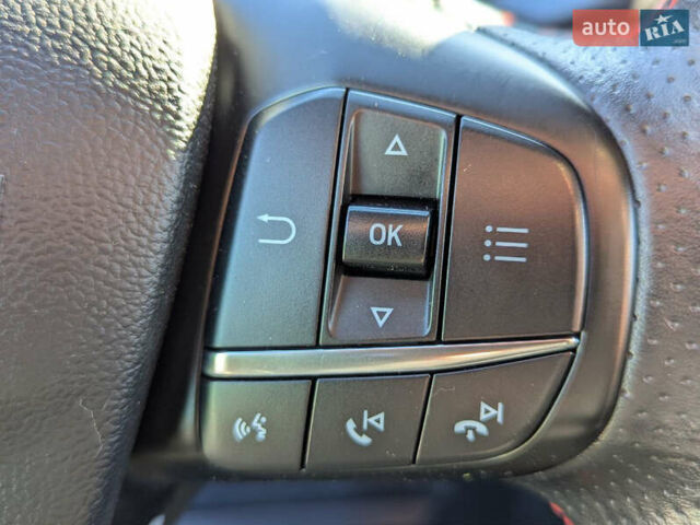 Белый Форд Фокус, объемом двигателя 1.5 л и пробегом 160 тыс. км за 15500 $, фото 41 на Automoto.ua