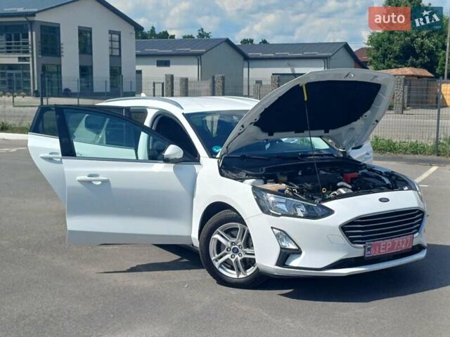 Белый Форд Фокус, объемом двигателя 1.5 л и пробегом 175 тыс. км за 11999 $, фото 21 на Automoto.ua