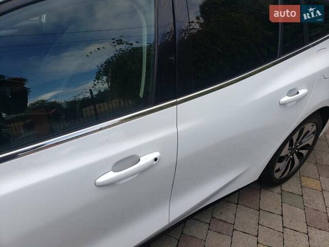 Белый Форд Фокус, объемом двигателя 1.5 л и пробегом 187 тыс. км за 13950 $, фото 9 на Automoto.ua