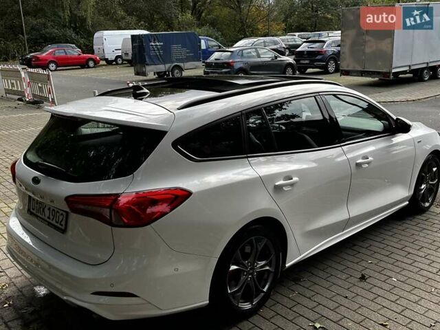Белый Форд Фокус, объемом двигателя 1.5 л и пробегом 212 тыс. км за 14000 $, фото 27 на Automoto.ua