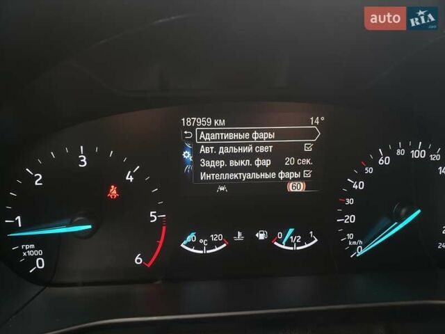 Белый Форд Фокус, объемом двигателя 1.5 л и пробегом 187 тыс. км за 13950 $, фото 78 на Automoto.ua