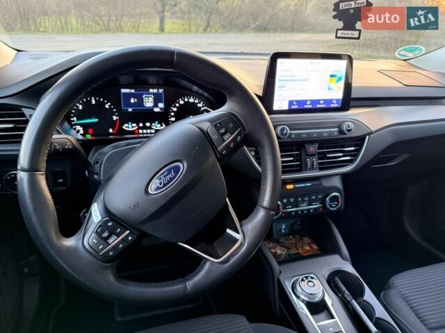 Білий Форд Фокус, об'ємом двигуна 2 л та пробігом 245 тис. км за 13700 $, фото 21 на Automoto.ua
