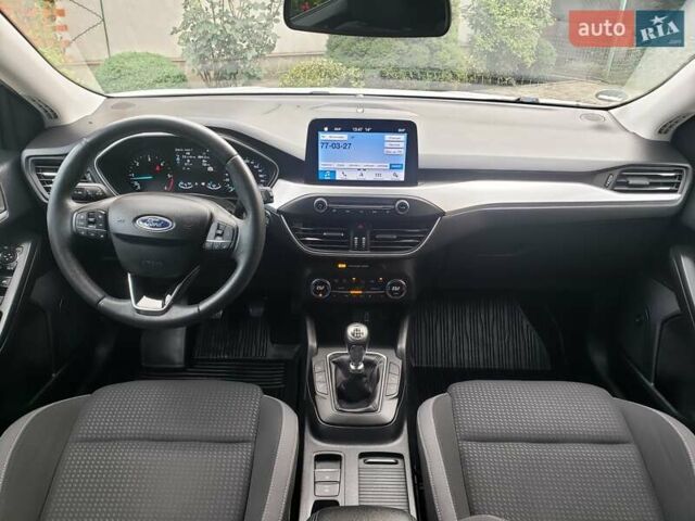 Белый Форд Фокус, объемом двигателя 1.5 л и пробегом 187 тыс. км за 13950 $, фото 64 на Automoto.ua