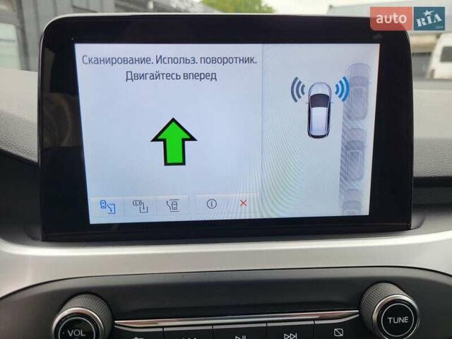 Белый Форд Фокус, объемом двигателя 1.5 л и пробегом 190 тыс. км за 14500 $, фото 5 на Automoto.ua