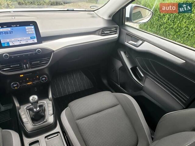 Белый Форд Фокус, объемом двигателя 1.5 л и пробегом 187 тыс. км за 13950 $, фото 65 на Automoto.ua