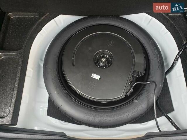 Белый Форд Фокус, объемом двигателя 1.5 л и пробегом 187 тыс. км за 13950 $, фото 84 на Automoto.ua