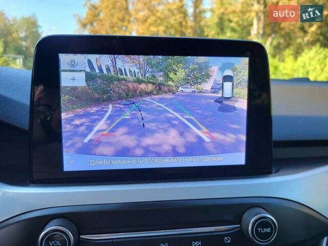 Белый Форд Фокус, объемом двигателя 1.5 л и пробегом 160 тыс. км за 13999 $, фото 66 на Automoto.ua