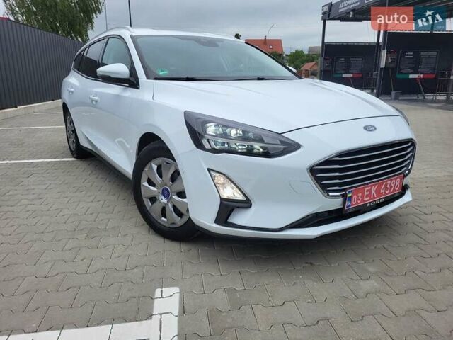 Белый Форд Фокус, объемом двигателя 1.5 л и пробегом 190 тыс. км за 14500 $, фото 68 на Automoto.ua