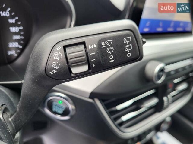 Белый Форд Фокус, объемом двигателя 1.5 л и пробегом 190 тыс. км за 14500 $, фото 84 на Automoto.ua