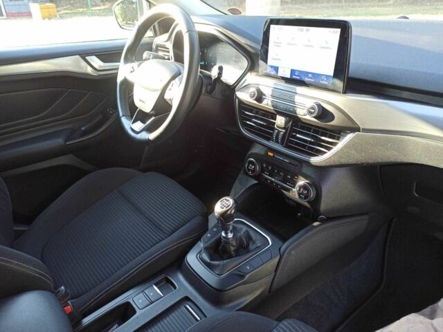 Білий Форд Фокус, об'ємом двигуна 1.5 л та пробігом 173 тис. км за 15800 $, фото 17 на Automoto.ua