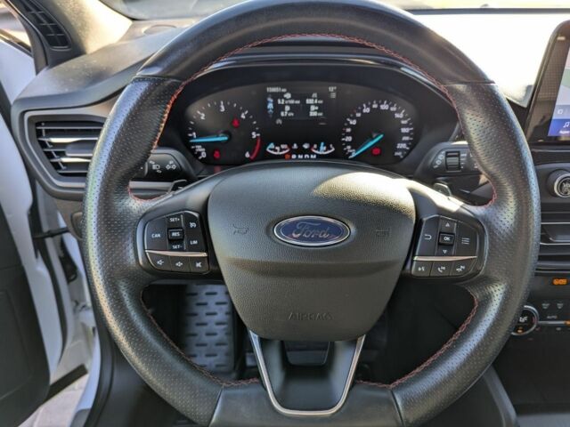 Белый Форд Фокус, объемом двигателя 1.5 л и пробегом 159 тыс. км за 15300 $, фото 12 на Automoto.ua