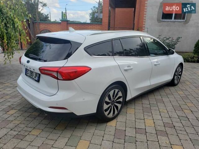 Белый Форд Фокус, объемом двигателя 1.5 л и пробегом 187 тыс. км за 13950 $, фото 22 на Automoto.ua