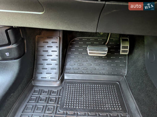 Белый Форд Фокус, объемом двигателя 1.5 л и пробегом 160 тыс. км за 15500 $, фото 27 на Automoto.ua