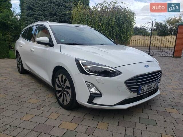 Белый Форд Фокус, объемом двигателя 1.5 л и пробегом 187 тыс. км за 13950 $, фото 29 на Automoto.ua