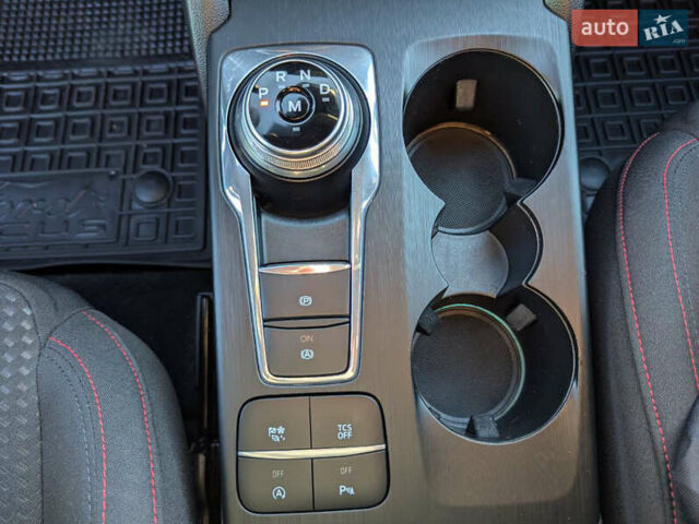 Белый Форд Фокус, объемом двигателя 1.5 л и пробегом 160 тыс. км за 15500 $, фото 42 на Automoto.ua