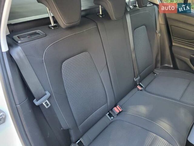 Белый Форд Фокус, объемом двигателя 1.5 л и пробегом 160 тыс. км за 13999 $, фото 56 на Automoto.ua