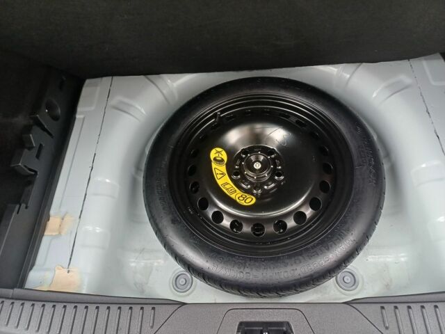 Белый Форд Фокус, объемом двигателя 1.5 л и пробегом 175 тыс. км за 12800 $, фото 21 на Automoto.ua