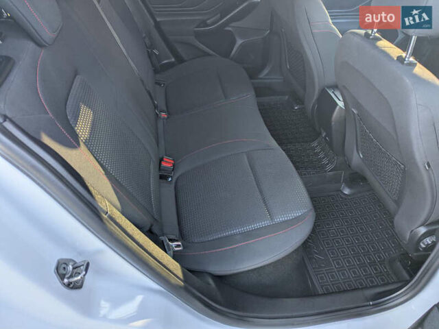 Белый Форд Фокус, объемом двигателя 1.5 л и пробегом 160 тыс. км за 15500 $, фото 20 на Automoto.ua