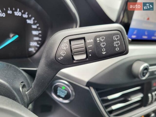 Белый Форд Фокус, объемом двигателя 1.5 л и пробегом 190 тыс. км за 14500 $, фото 87 на Automoto.ua