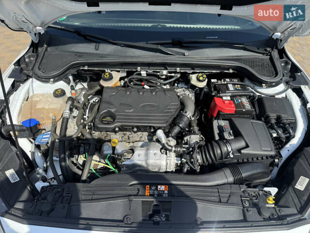 Белый Форд Фокус, объемом двигателя 1.5 л и пробегом 161 тыс. км за 13999 $, фото 35 на Automoto.ua