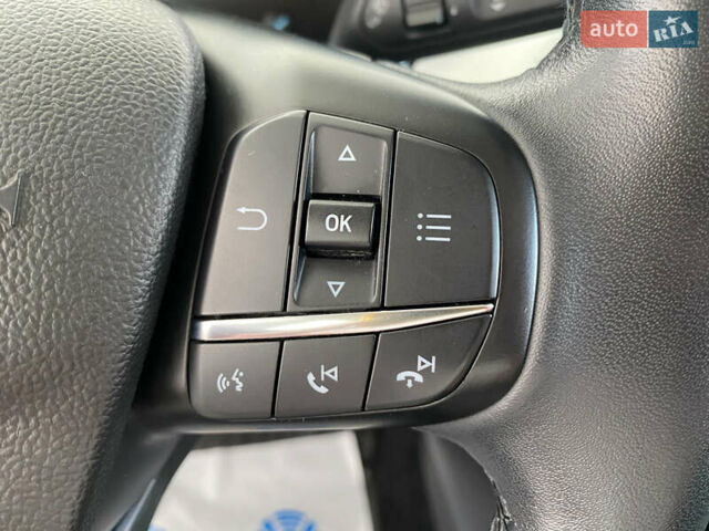 Белый Форд Фокус, объемом двигателя 1.5 л и пробегом 194 тыс. км за 13950 $, фото 10 на Automoto.ua