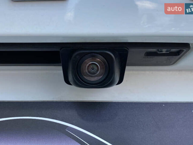 Белый Форд Фокус, объемом двигателя 1.5 л и пробегом 194 тыс. км за 13950 $, фото 25 на Automoto.ua