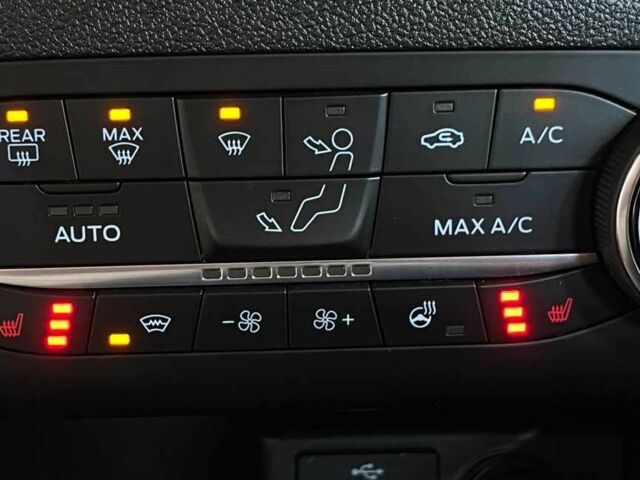 Белый Форд Фокус, объемом двигателя 1.5 л и пробегом 194 тыс. км за 13950 $, фото 16 на Automoto.ua