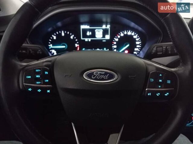 Белый Форд Фокус, объемом двигателя 1.5 л и пробегом 208 тыс. км за 11500 $, фото 9 на Automoto.ua