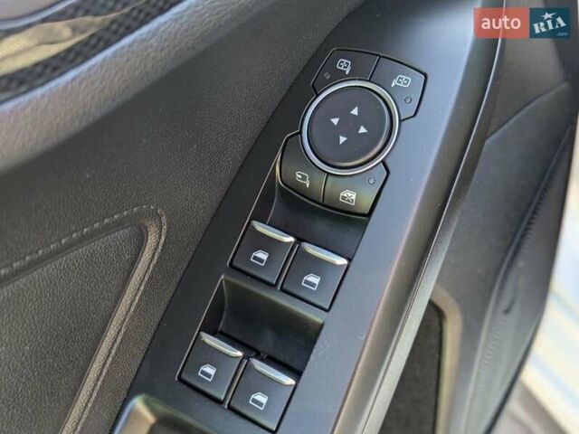 Белый Форд Фокус, объемом двигателя 1.5 л и пробегом 159 тыс. км за 16500 $, фото 28 на Automoto.ua