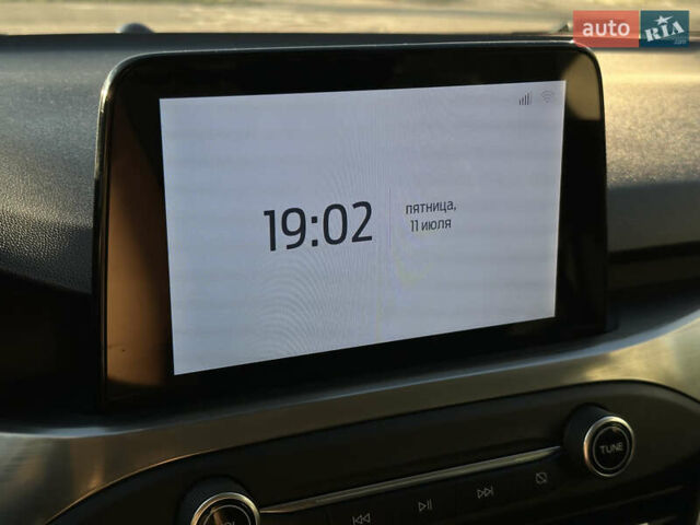 Белый Форд Фокус, объемом двигателя 1.5 л и пробегом 140 тыс. км за 14500 $, фото 73 на Automoto.ua