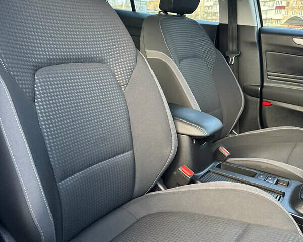 Белый Форд Фокус, объемом двигателя 1.5 л и пробегом 180 тыс. км за 13499 $, фото 37 на Automoto.ua