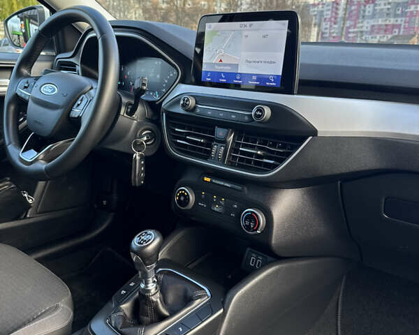 Белый Форд Фокус, объемом двигателя 1.5 л и пробегом 180 тыс. км за 13499 $, фото 36 на Automoto.ua