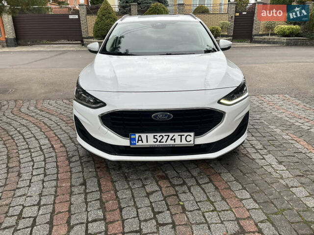 Білий Форд Фокус, об'ємом двигуна 1.5 л та пробігом 181 тис. км за 17800 $, фото 2 на Automoto.ua