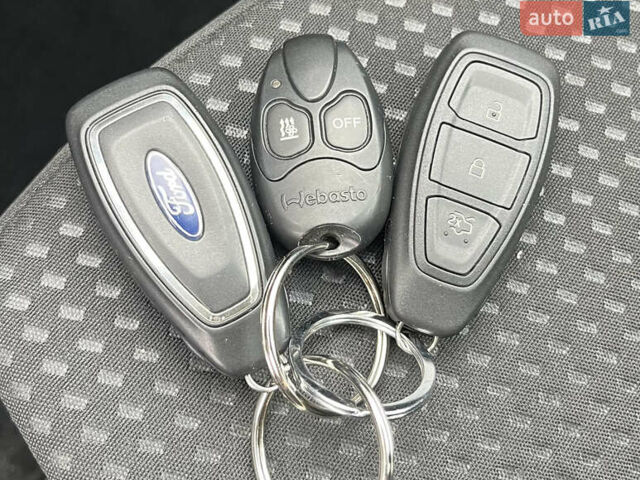 Білий Форд Фокус, об'ємом двигуна 1.5 л та пробігом 181 тис. км за 17800 $, фото 20 на Automoto.ua