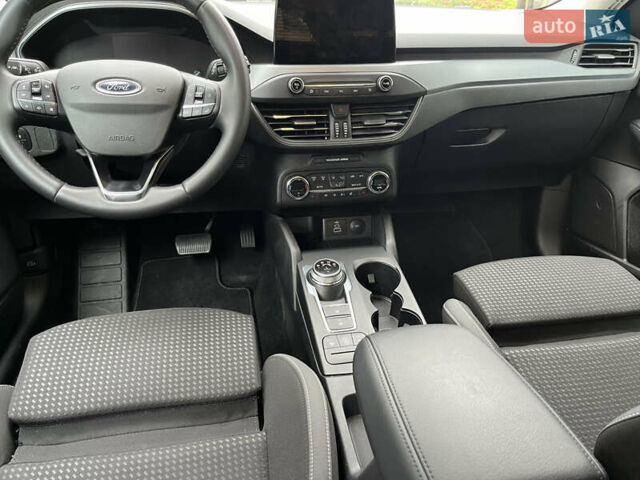 Білий Форд Фокус, об'ємом двигуна 1.5 л та пробігом 181 тис. км за 17800 $, фото 16 на Automoto.ua