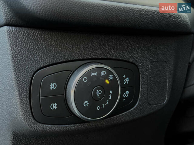 Білий Форд Фокус, об'ємом двигуна 1.5 л та пробігом 173 тис. км за 18500 $, фото 15 на Automoto.ua