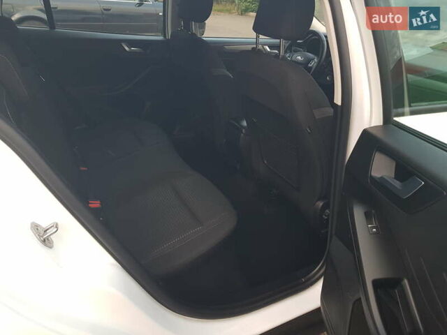 Белый Форд Фокус, объемом двигателя 1.5 л и пробегом 82 тыс. км за 19900 $, фото 39 на Automoto.ua