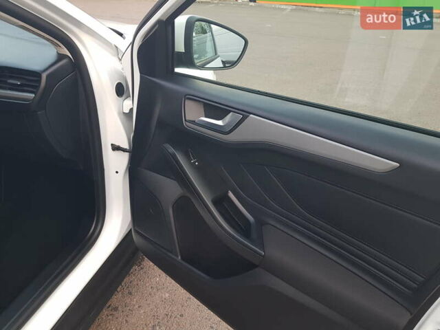 Белый Форд Фокус, объемом двигателя 1.5 л и пробегом 82 тыс. км за 19900 $, фото 32 на Automoto.ua